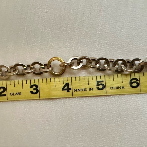 Sterling Silver 925 Round Link Bracelet with one Gold Tone middle Link - Picture 9 of 9